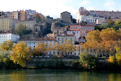 Pentes_de_la_Croix-Rousse_depuis_le_Rhône